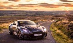 Aston Martin DBS Superleggera фото