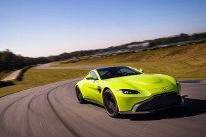 Тест-драйв Aston Martin Vantage купе