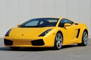 Стиль и дизайн, соответствующие элитности марки Lamborghini
